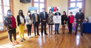 Municipio de Coquimbo recibe revalidación del Sello Migrante