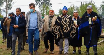 Ministro de Agricultura lidera encuentro con distintas organizaciones y comunidades mapuche en La Araucanía