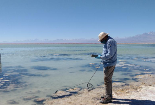 Región de Antofagasta: Proyecto hidrológico busca proteger y conservar lagunas altiplánicas