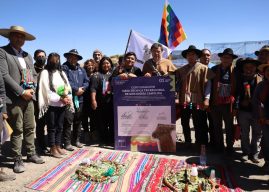 Ministro de Agricultura constituye mesa de la ganadería camélida del territorio Biocultural Andino