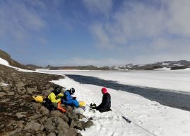 Región de Magallanes: Inédito estudio analizará conectividad entre ecosistemas de hielo, nieve y agua en Antártica